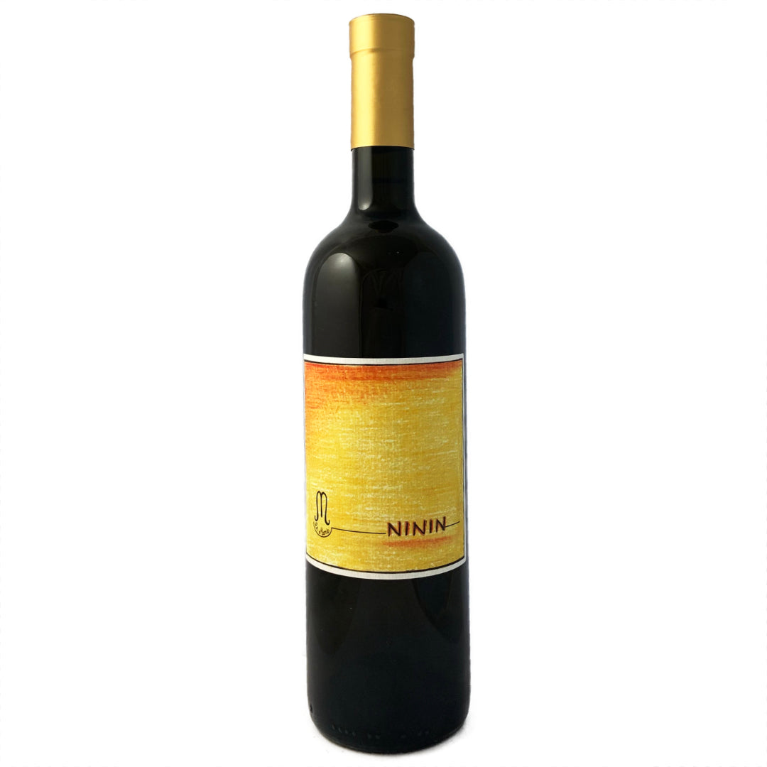 Le Marie. Arneis 'Ninin' a skin contact dry white wine from Piemonte in northwest Italy