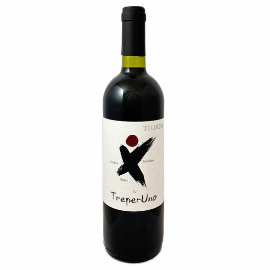 TrePerUno, an incredibly rare and eclectic blend of 3 merlots, from three producers, great friends, who, following the success of their Primovolo, then decided to make a blend of their different regions' Merlot: